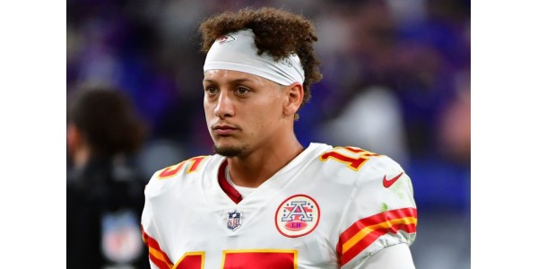 Patrick Mahomes II, un paso más cerca de la final